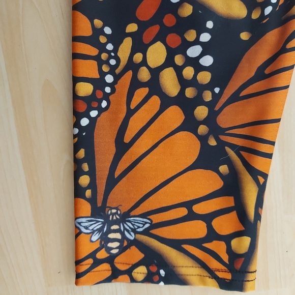 Deborah Lyall Artist Monarch Butterfly/Bee Leggings - Picture 2 of 7